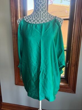 Women's Emerald Green Satin Blouse - Elegant Off-Shoulder Top
